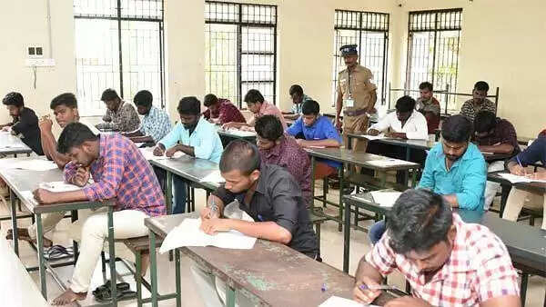 இனி, தமிழ் கட்டாயம்.. 40 சதவீதம் எடுத்தால்தான் பாஸ்..!