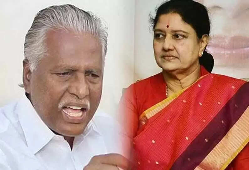 அதிமுக முன்னாள் அமைச்சர்கள் வீடுகளுக்கு முன்பு போராட்டம்..! - அதிமுக கூட்டத்தில் தீர்மானம்..!