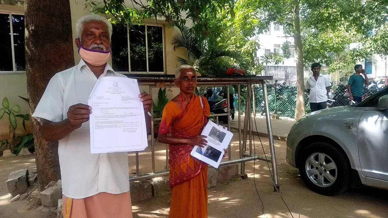 வயதான தம்பதியிடம் சொத்தை அபகரித்த துணை நடிகை!!
