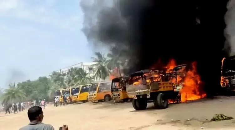 மாணவியின் தாய்க்கு அரசு வேலை.. மாணவர்களுக்கு சான்றிதழ்.. அமைச்சர் அன்பில் மகேஷ் தகவல்..! மாணவியின் தாய்க்கு அரசு வேலை.. மாணவர்களுக்கு சான்றிதழ்.. அமைச்சர் அன்பில் மகேஷ் தகவல்..!