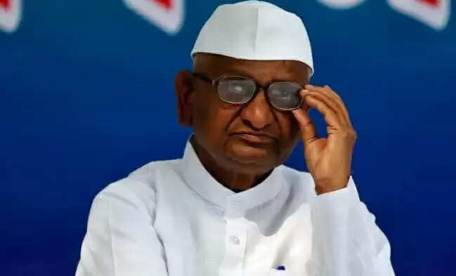 ஒயின் விவகாரம்.. உண்ணாவிரத போராட்டத்தை கைவிட்டார் அன்னா ஹசாரே !!