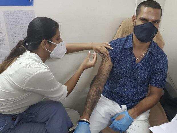 எந்தவித தயக்கமும் வேண்டாம்.. முதல் டோஸ் போட்டுக் கொண்ட தவான்.. கூறியது என்ன? எந்தவித தயக்கமும் வேண்டாம்.. முதல் டோஸ் போட்டுக் கொண்ட தவான்.. கூறியது என்ன?