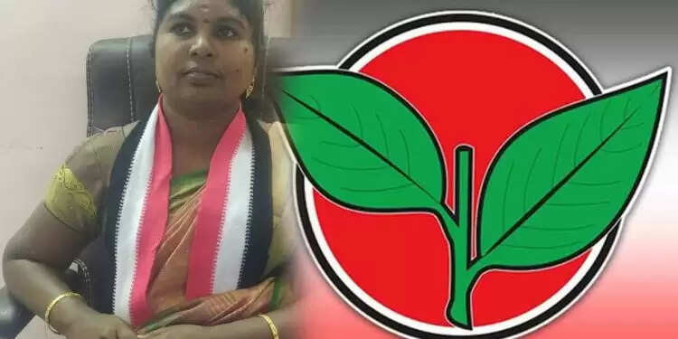 2 வேட்பாளர்களுக்கும் சம வாக்கு.. குலுக்கலில் அதிமுக வேட்பாளர் வெற்றி..!
