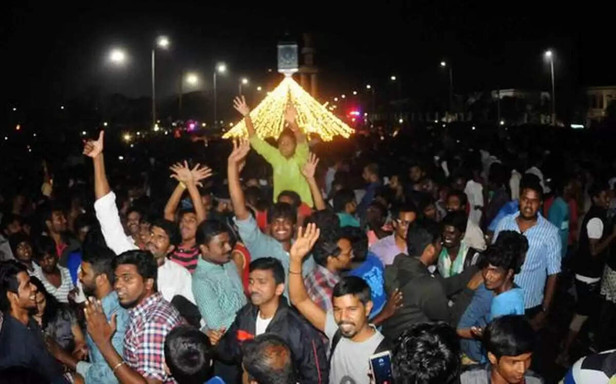 கடற்கரைகளில் 31-ம் தேதி இரவு புத்தாண்டு கொண்டாட தடை..!! கடற்கரைகளில் 31-ம் தேதி இரவு புத்தாண்டு கொண்டாட தடை..!!