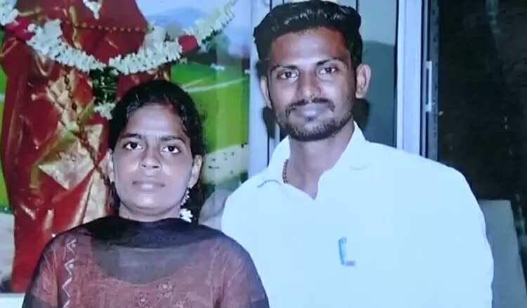 கம்பி நீட்டிய காதல் கணவன்.. வீட்டு முன் அமர்ந்து இளம் பெண் தர்ணா..!