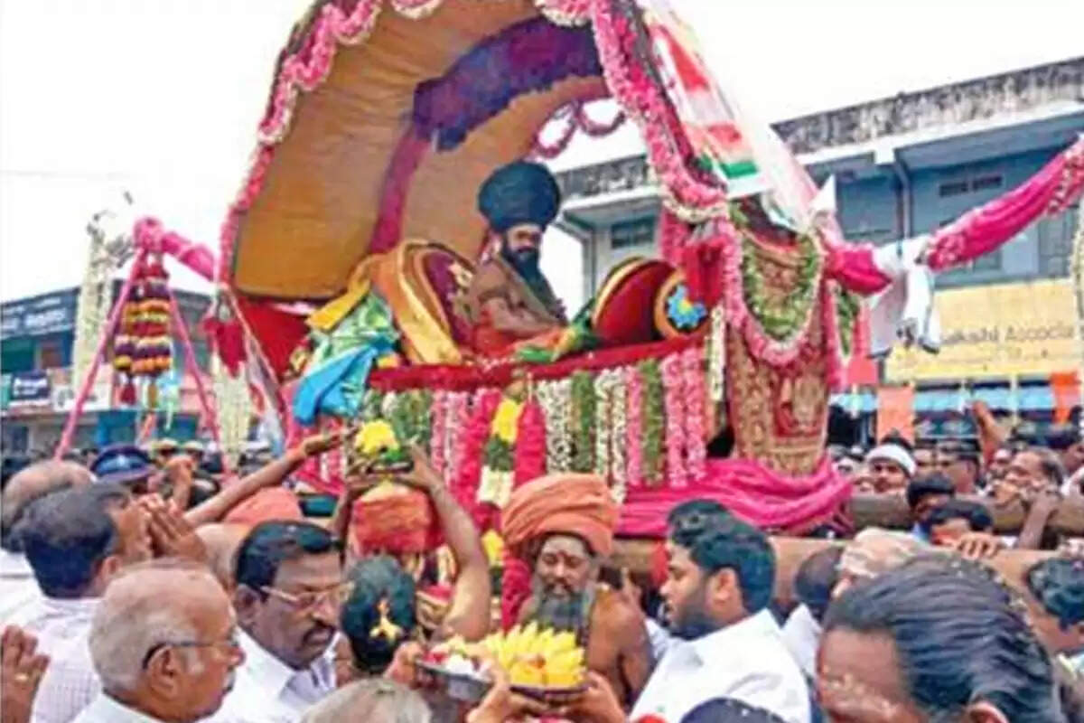 ஆதீனத்தை பல்லக்கில் தூக்கிச் செல்லக்கூடாது.. கோட்டாட்சியர் உத்தரவு..!
