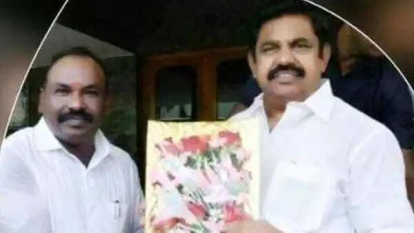 பண மோசடி வழக்கு – ஈபிஎஸ் முன்னாள் உதவியாளரின் நண்பர் கைது!! பண மோசடி வழக்கு – ஈபிஎஸ் முன்னாள் உதவியாளரின் நண்பர் கைது!!
