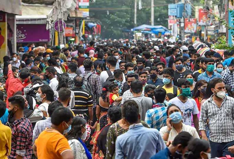 எச்சரிக்கையா இருங்க மக்களே.. கொரோனா இன்னும் கொறையல..!