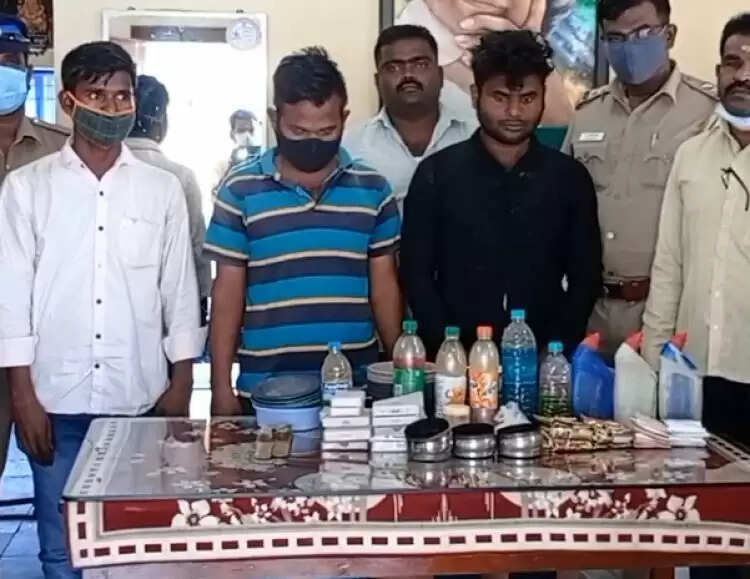 பாலிஷ் செய்வதாக கூறி தங்க நகை திருட்டு...!!
