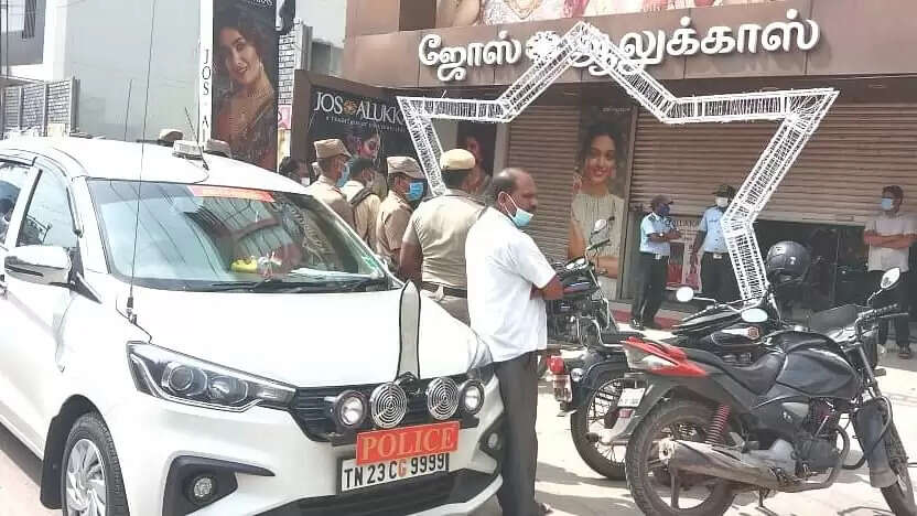 சுவரில் துளை.. ஜோஸ் ஆலுக்காசில் கொள்ளை: வேலூரில் மர்மநபர்கள் கைவரிசை..!