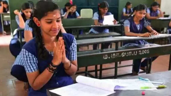 பிளஸ் 2 பொதுத்தேர்வில் போனஸ் மதிப்பெண் அறிவிப்பு..!!