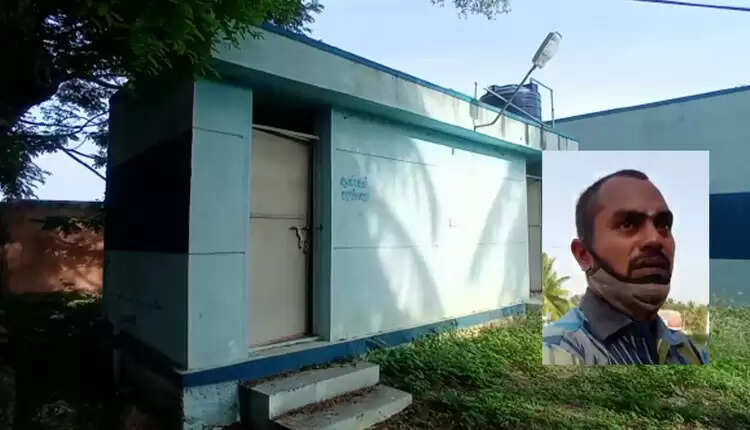 கழிவறையில் ரகசிய கேமரா... ஊழியர் செல்போன் மூலம் வெளிச்சத்திற்கு வந்த அதிர்ச்சி சம்பவம்..!!