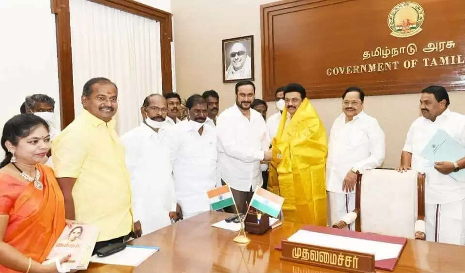 முதல்வர் மு.க.ஸ்டாலினுடன் அன்புமணி சந்திப்பு..!! முதல்வர் மு.க.ஸ்டாலினுடன் அன்புமணி சந்திப்பு..!!