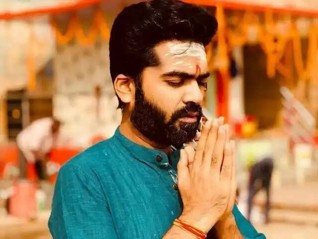 நடிகர் சிம்பு ஆஸ்பத்திரியில் அட்மிட்.. ரசிகர்கள் பிரார்த்தனை..!