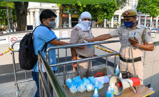 இந்தியாவில் கடந்த 24 மணி நேரத்தில் 12,213 பேருக்கு கொரோனா தொற்று உறுதி..!!