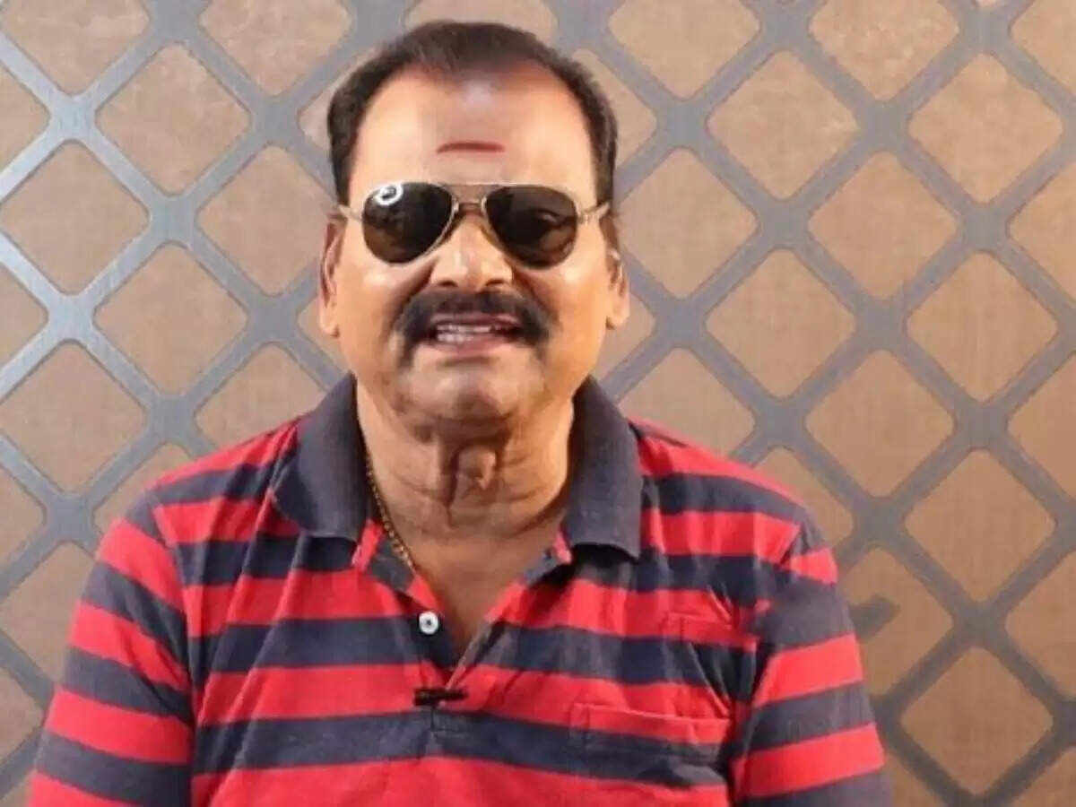 பெண்கள் குறித்து ஆபாச பதிவு.. பிரபல நடிகர் மீது போலீசில் புகார்..! பெண்கள் குறித்து ஆபாச பதிவு.. பிரபல நடிகர் மீது போலீசில் புகார்..!