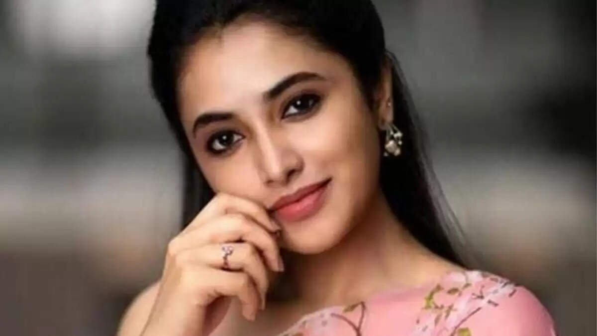 அடி தூள்... தலைவர் படத்தில் நடிக்கும் பிரியங்கா மோகன்.. ரசிகர்கள் குஷி !!