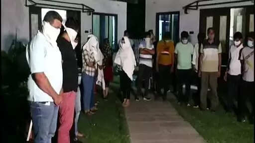 ஒரு எம்எல்ஏ செய்ற வேலையா இது...!!