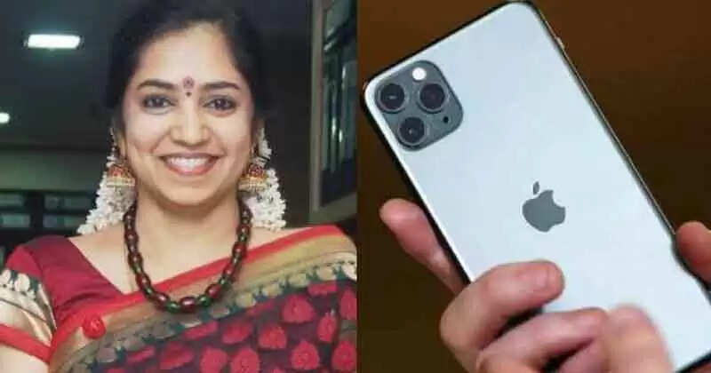 பரபரப்பு.. திமுக அலுவலக திறப்பு விழாவில் பெண் எம்பியின் ஐபோன் அபேஸ்..! பரபரப்பு.. திமுக அலுவலக திறப்பு விழாவில் பெண் எம்பியின் ஐபோன் அபேஸ்..!