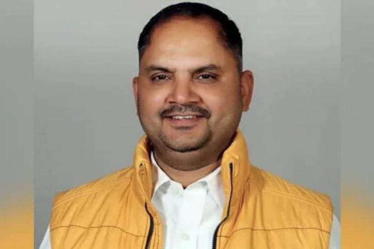 போலி சான்றிதழ் வழக்கு.. பாஜக எம்எல்ஏ தகுதி நீக்கம்..!