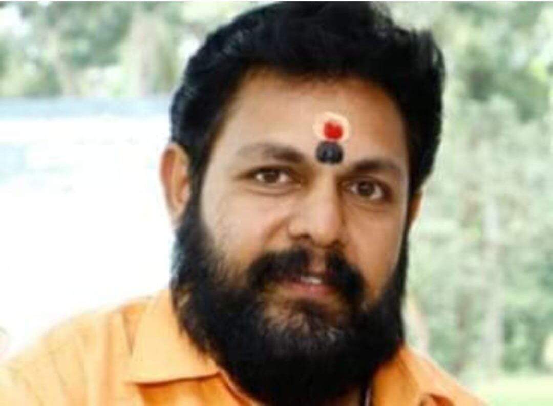 சபரிமலை ஐயப்பன் கோவிலில் புதிய மேல் சாந்தி நியமனம் !!