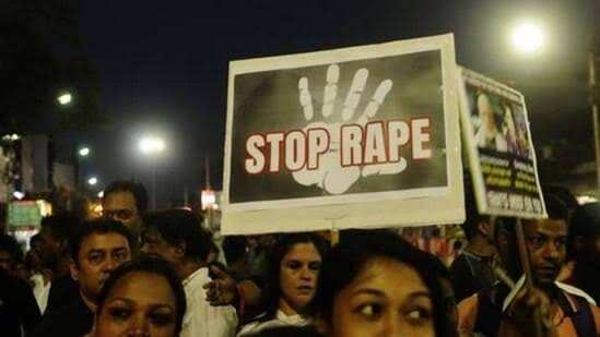 53 வயது மூதாட்டி பாலியல் வன்கொடுமை.. 3 பேர் வெறிச்செயல் !!