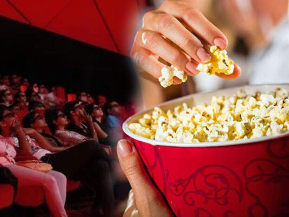 குறைந்த கொரோனா.. திரையரங்குகளை மீண்டும் திறப்பதாக அறிவித்த அரசு !!