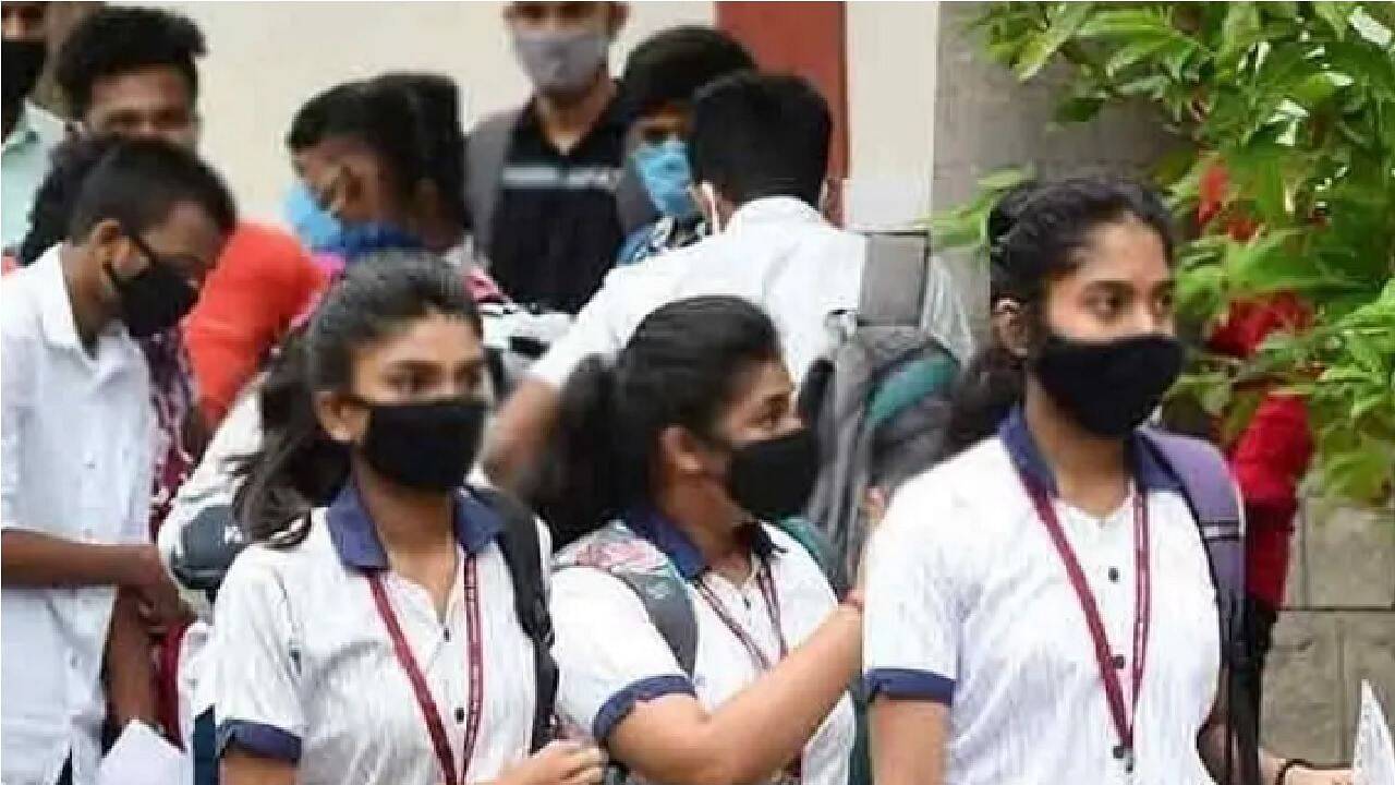 வரும் திங்கள் முதல் பள்ளிகள் திறப்பு.. கல்வித்துறை அமைச்சர் அறிவிப்பு..!