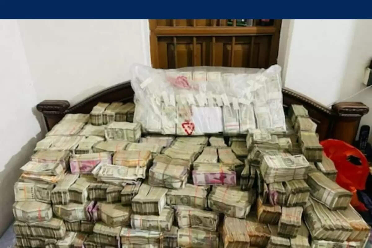 கேம் செயலி மூலம் மிகப்பெரிய மோசடி! சோதனையில் சிக்கியது மொத்தம் 18 கோடி..!!