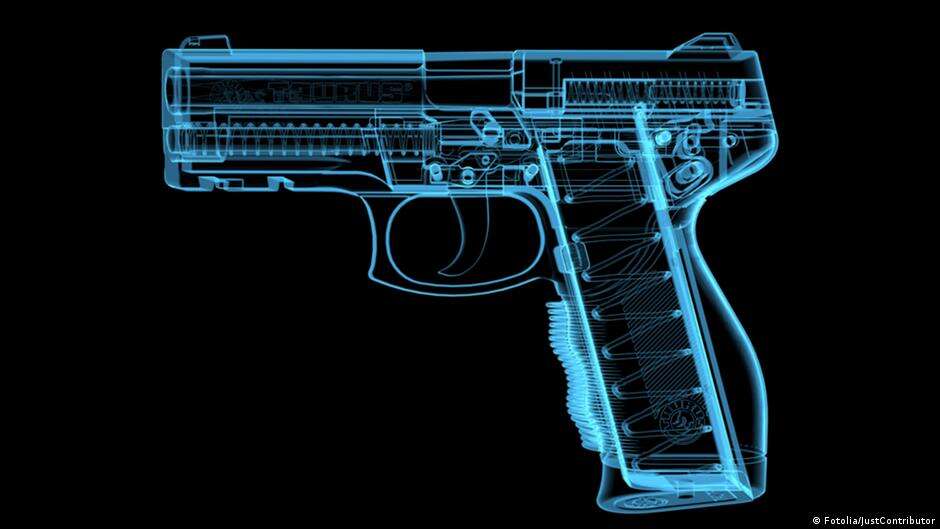 யூடியூப் பார்த்து துப்பாக்கி தயாரிப்பு..!! போலீசாரையே மிரள வைத்த சிறுவர்கள்!