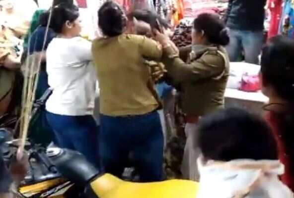 'UNCLE’ என அழைத்த இளம்பெண் மீது இளைஞர் கடும் தாக்குதல்.. நடந்தது என்ன? !!