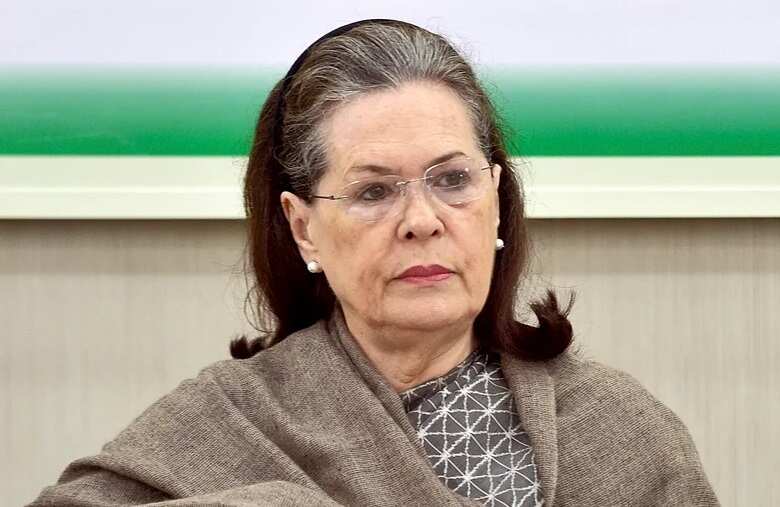 தேர்தல் தோல்வி.. காங்கிரஸ்-க்கு புதிய தலைவரா? - சோனியா காந்தி முக்கிய ஆலோசனை !!