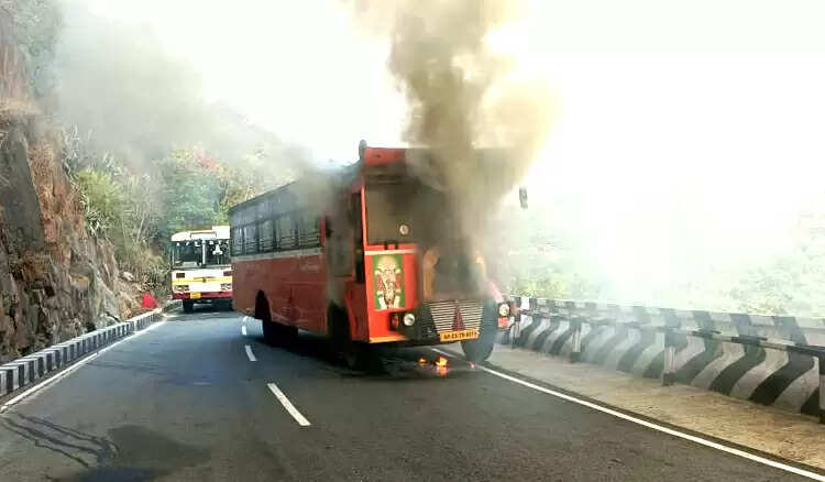 திருப்பதியில் தேவஸ்தானத்திற்கு சொந்தமான பேருந்து தீப்பிடித்ததால் பரபரப்பு..!