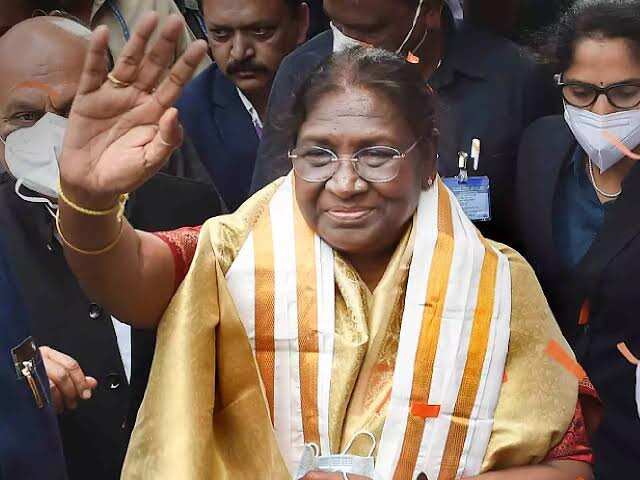 இந்தியாவின் 15-வது குடியரசுத் தலைவராக திரெளபதி முர்மு தேர்வு..!!