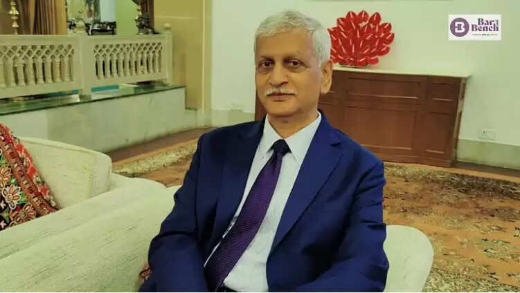 உச்சநீதிமன்றத்தின் 49-வது நீதிபதியாக யு.யு.லலித் நியமனம்! யார் இந்த யு.யு.லலித்?